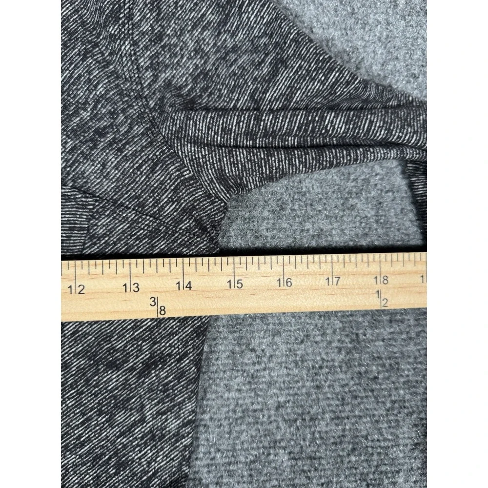 Lululemon Extra Mile 1/2 Zip Womens Size 2 Heathered Gray Yoga Gym‎ Running